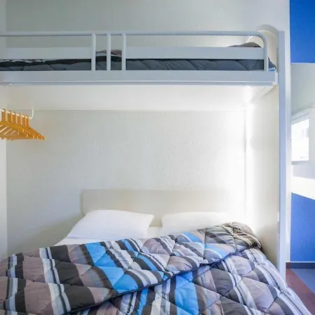 F1 Niort St Maixent Hotel 3*